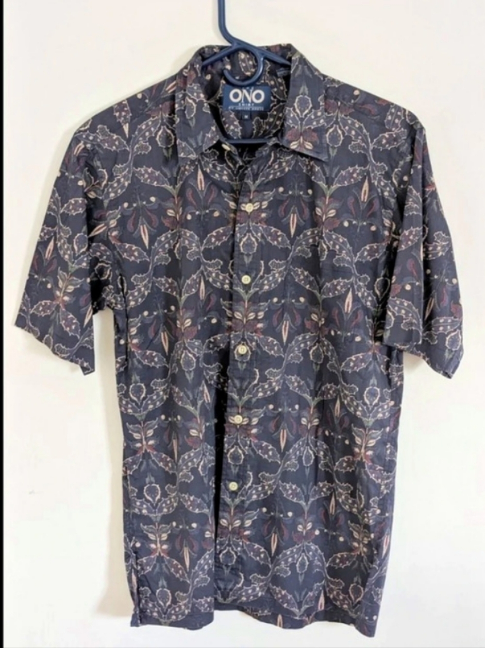 ONO Men's Floral Short Sleeve Shirt Size Medium